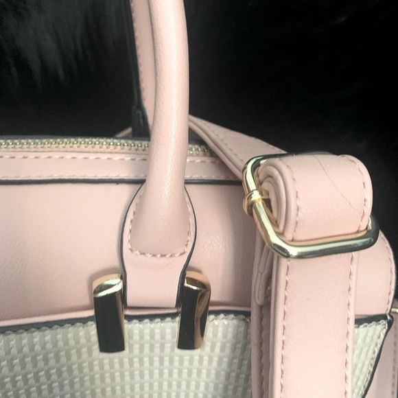 LA Terre Fashion Satchel Handbag. Size OS - Picture 5 of 14